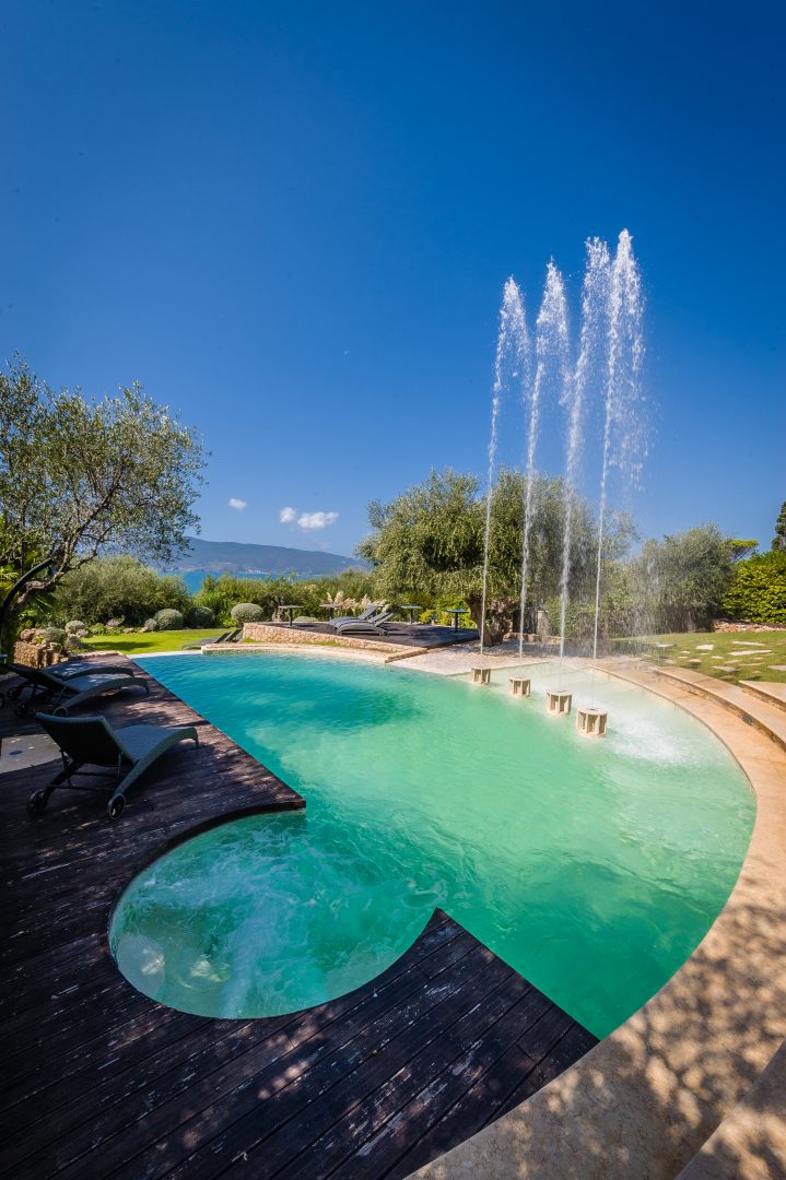 Piscine a Sfioro Nascosto (5)